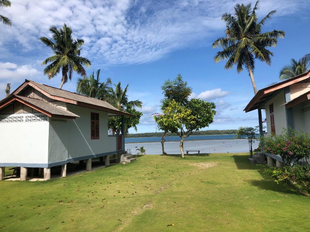 New Raya - Nias Beach Bungalows Lagudri 外观 照片
